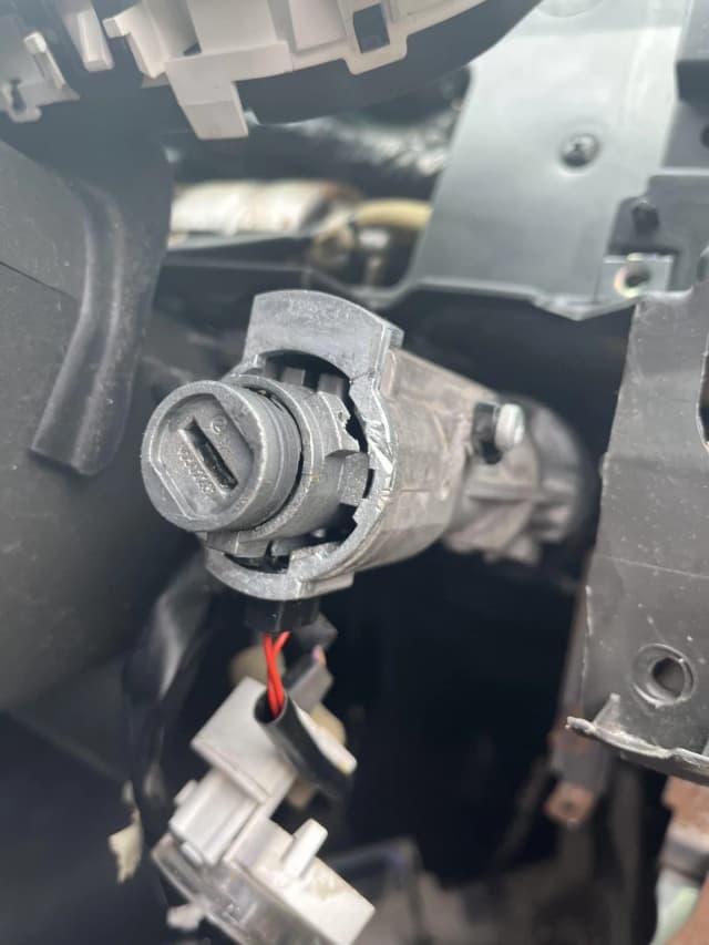 Car Locksmith Surrey